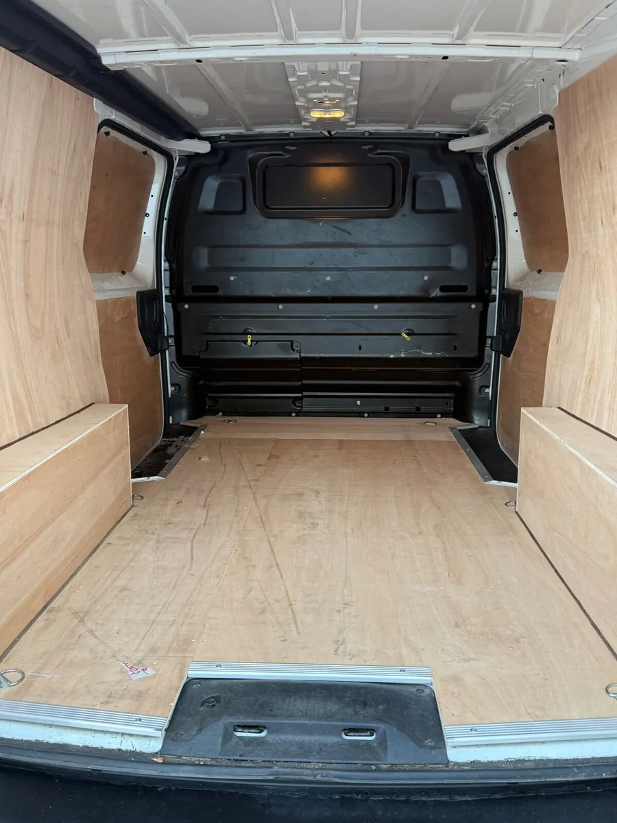 Peugeot Expert 2020 - Image 3