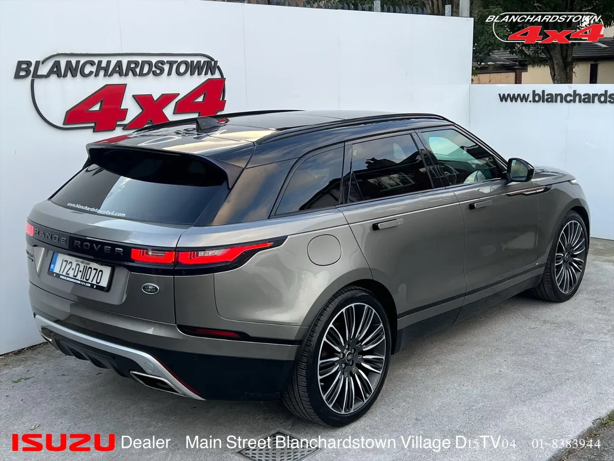 RANGE ROVER VELAR R-DYNAMIC 3.0 DIESEL D300 V6 - Image 2