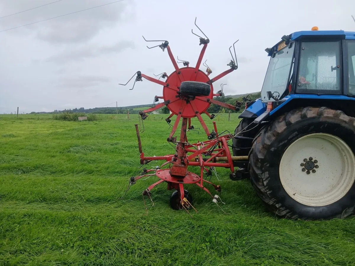Lely Lotus 600 Tedder - Image 1