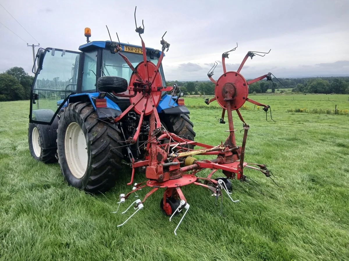 Lely Lotus 600 Tedder - Image 3