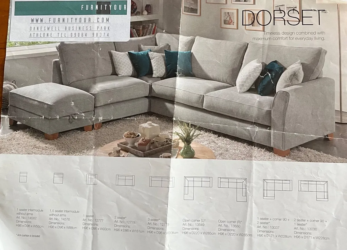Couch - Image 4