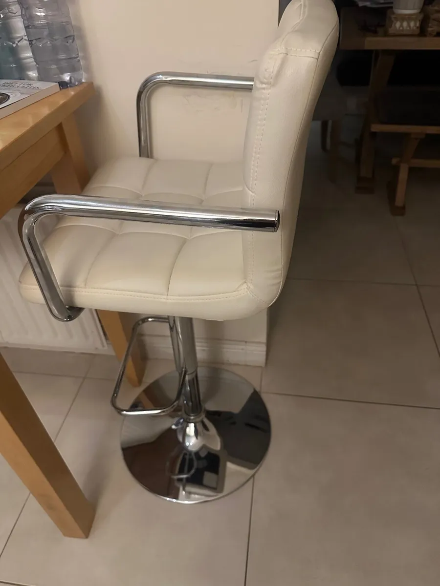 Ivory Counter Stool x 2 - Image 2