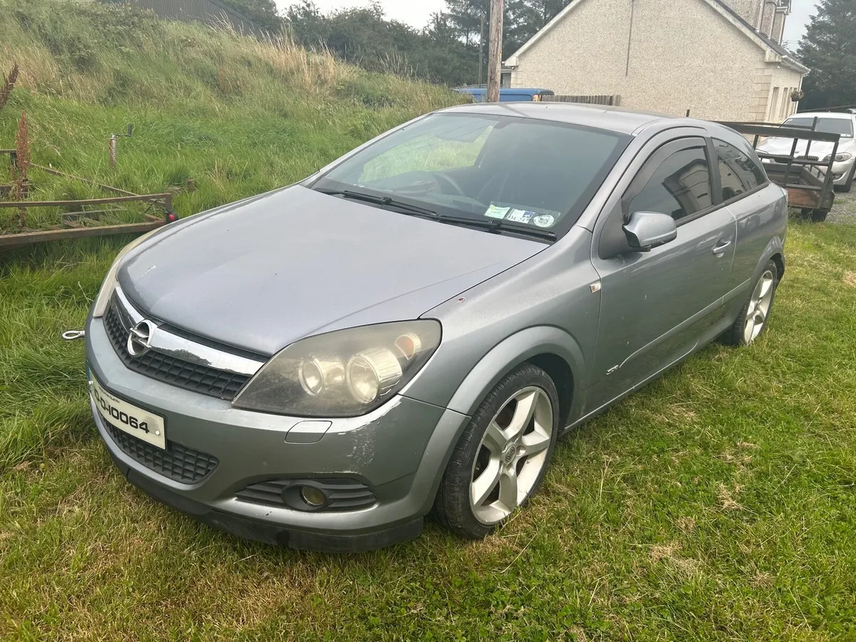 2010 Opel Astra 1.4 engine gone not breaking - Image 3
