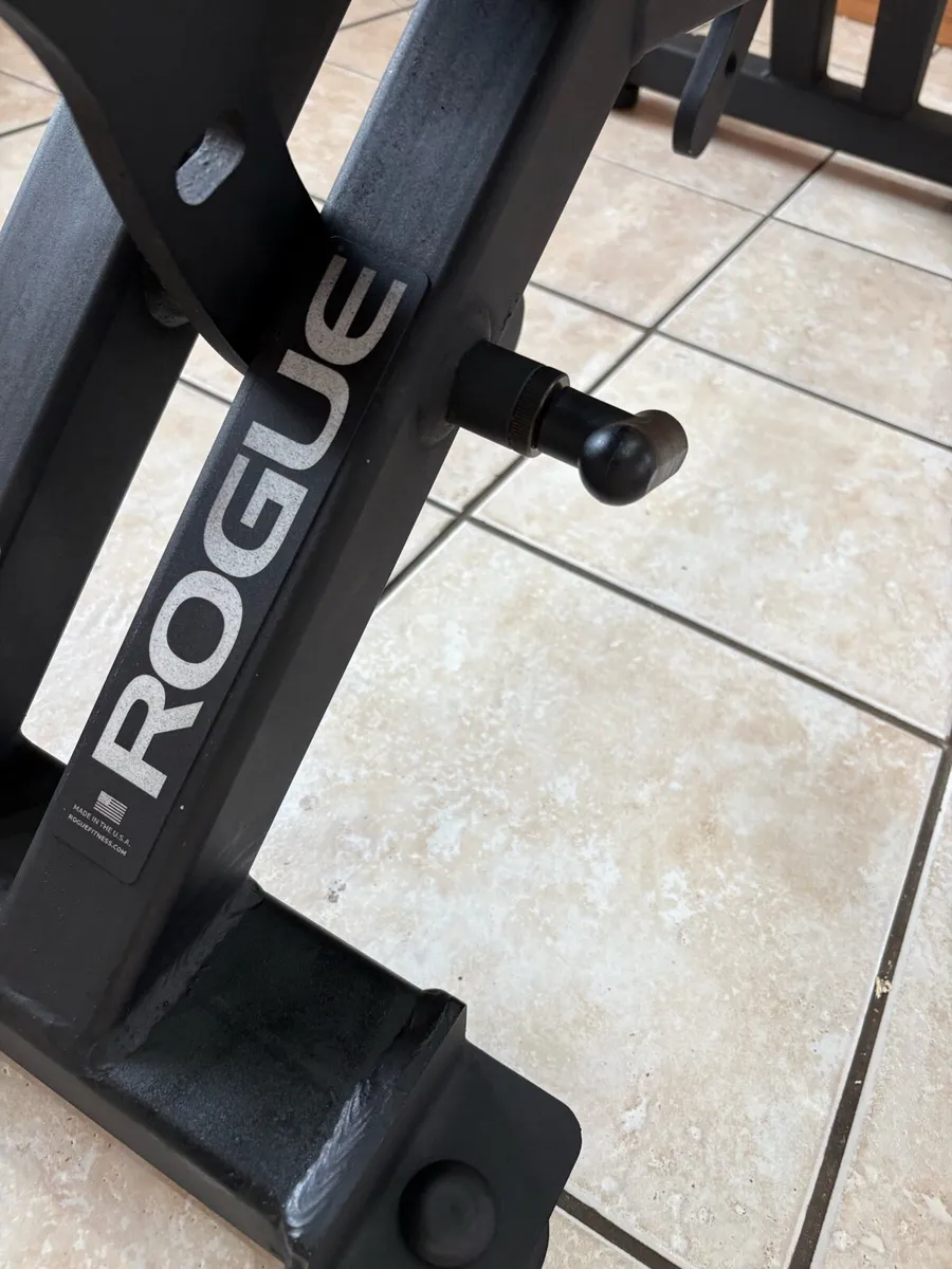 ROGUE AB2 WEIGHT BENCH!! SELLING 1/2 PRICE! READ!! - Image 4