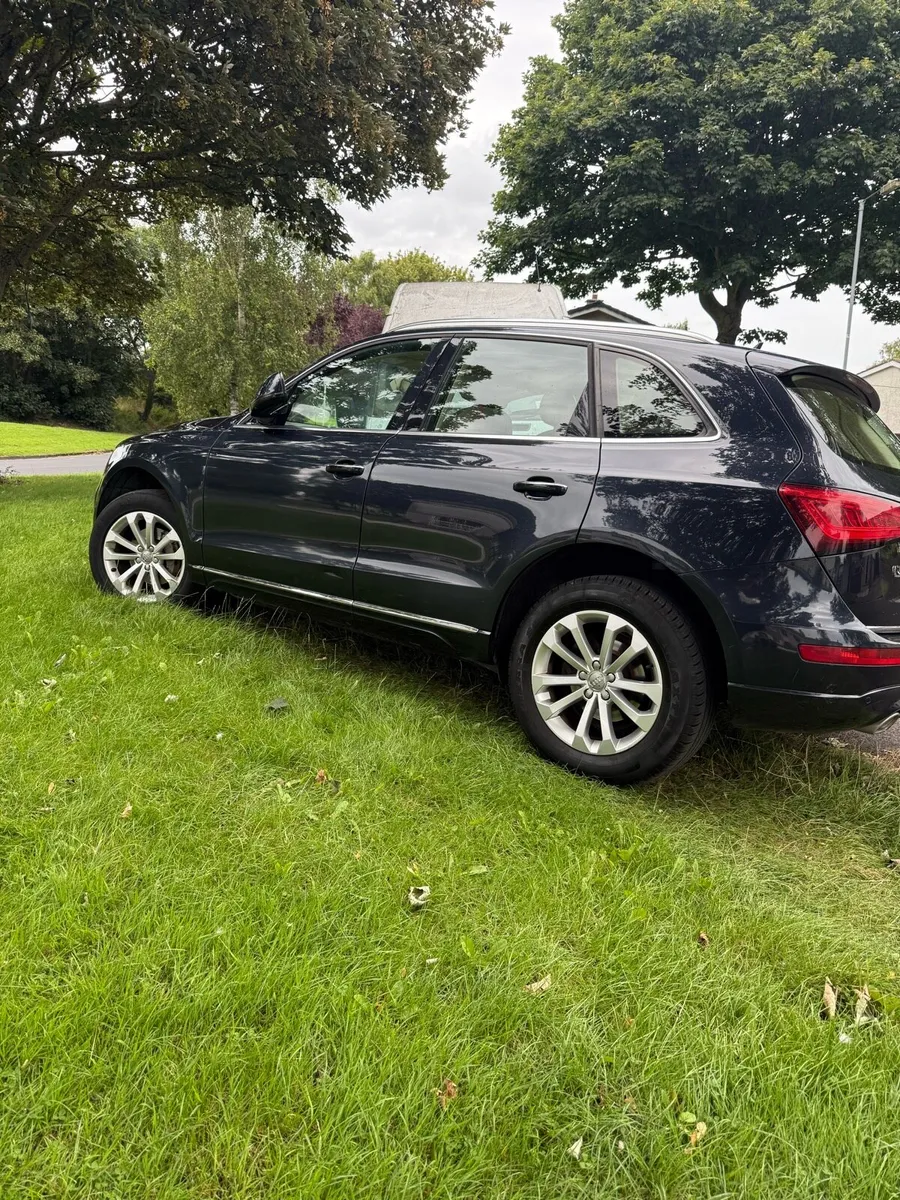 Audi Q5 - 4x4•AUTO•PAN ROOF•NEW TAX•JUST SERVICED - Image 3