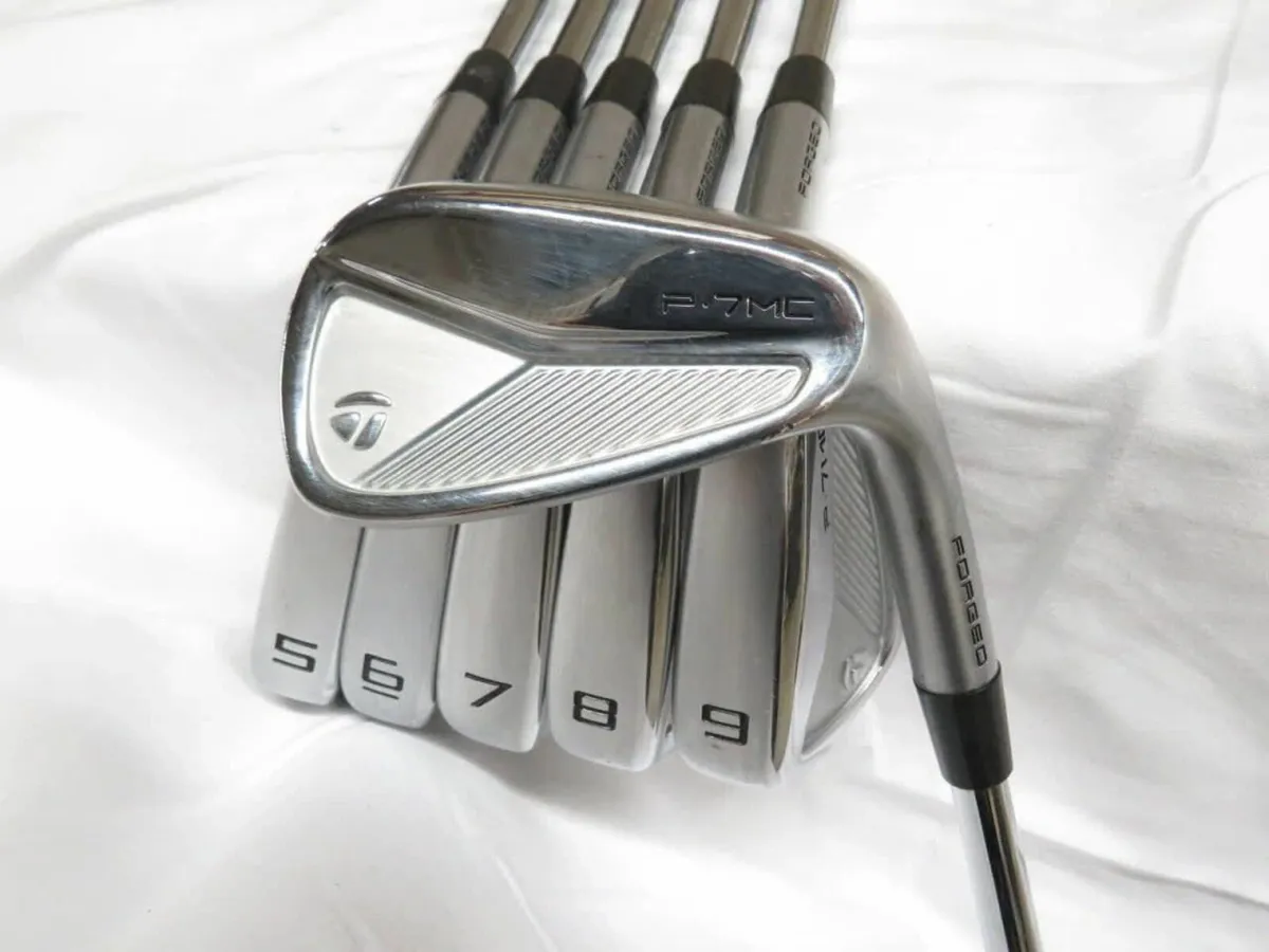 Used RH TaylorMade P-7MC Iron Set 5-PW - Image 1