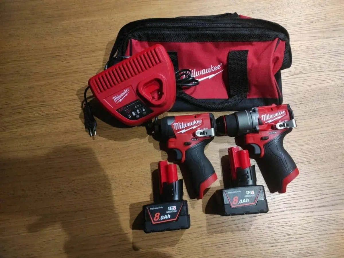 Milwaukee M12 Fuel Drill/Driver Tool Kit - Image 1