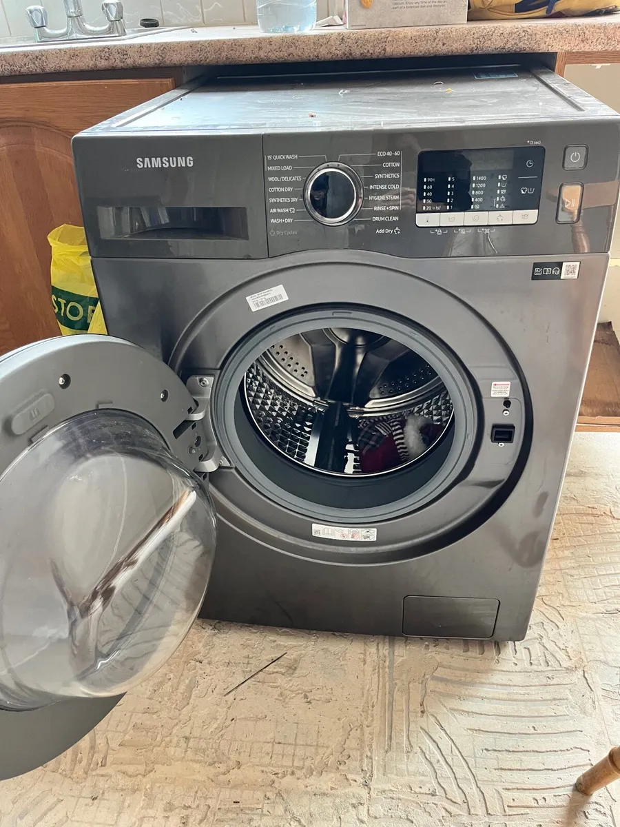 Washing machine in excellent condition - Image 3