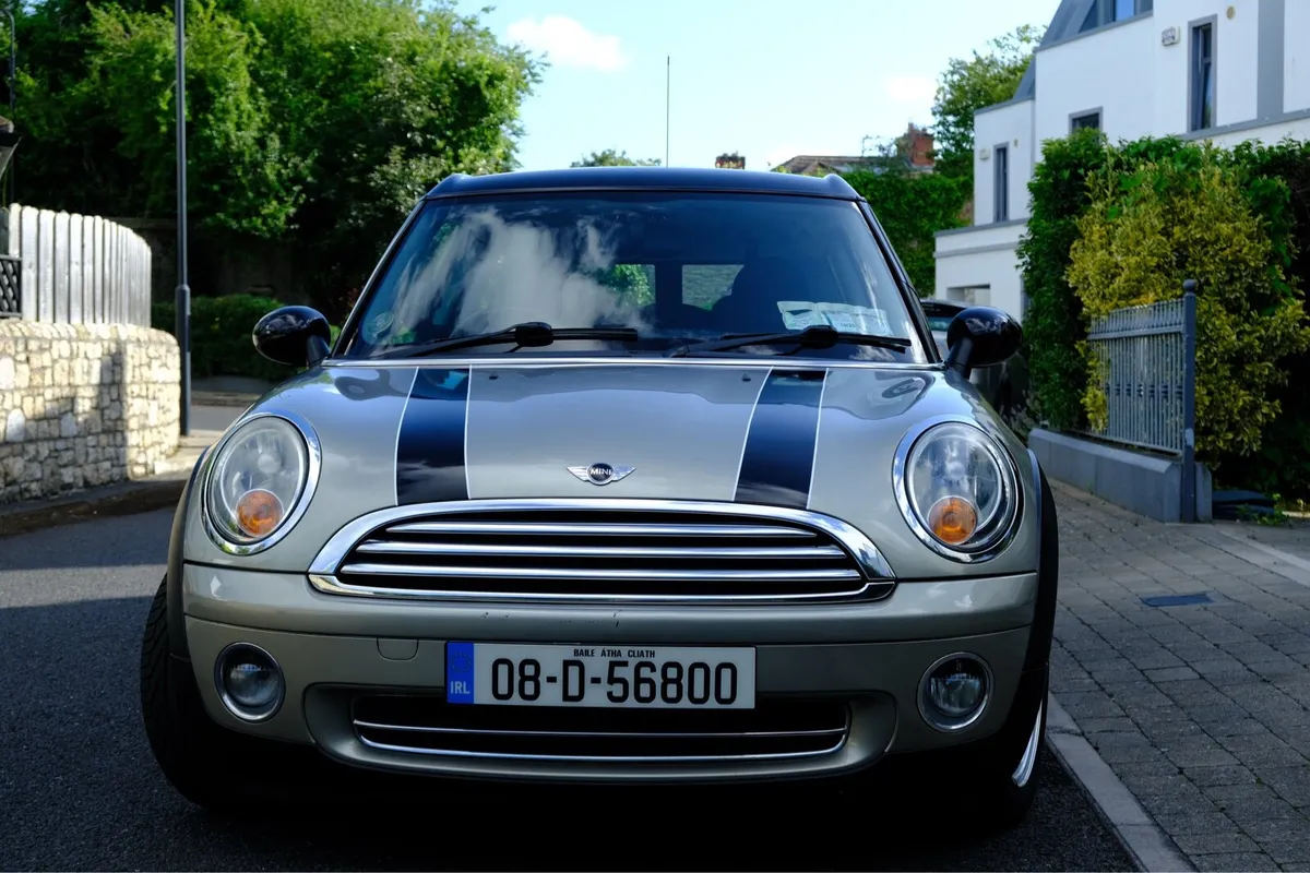 Mini Cooper Clubman 1.6 - Image 2