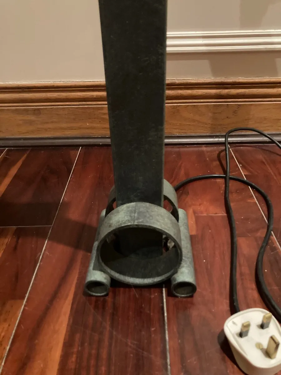 Metal Lamp base - Image 3