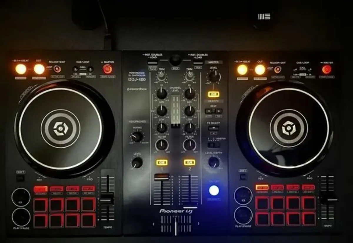 Pioneer DDJ-400 - Image 1
