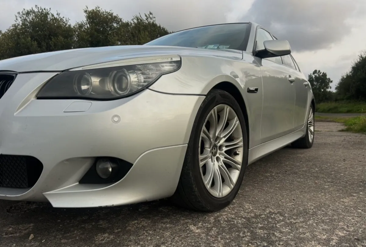 Mint BMW E60 520D M SPORT 2009 15 months NCT - Image 3