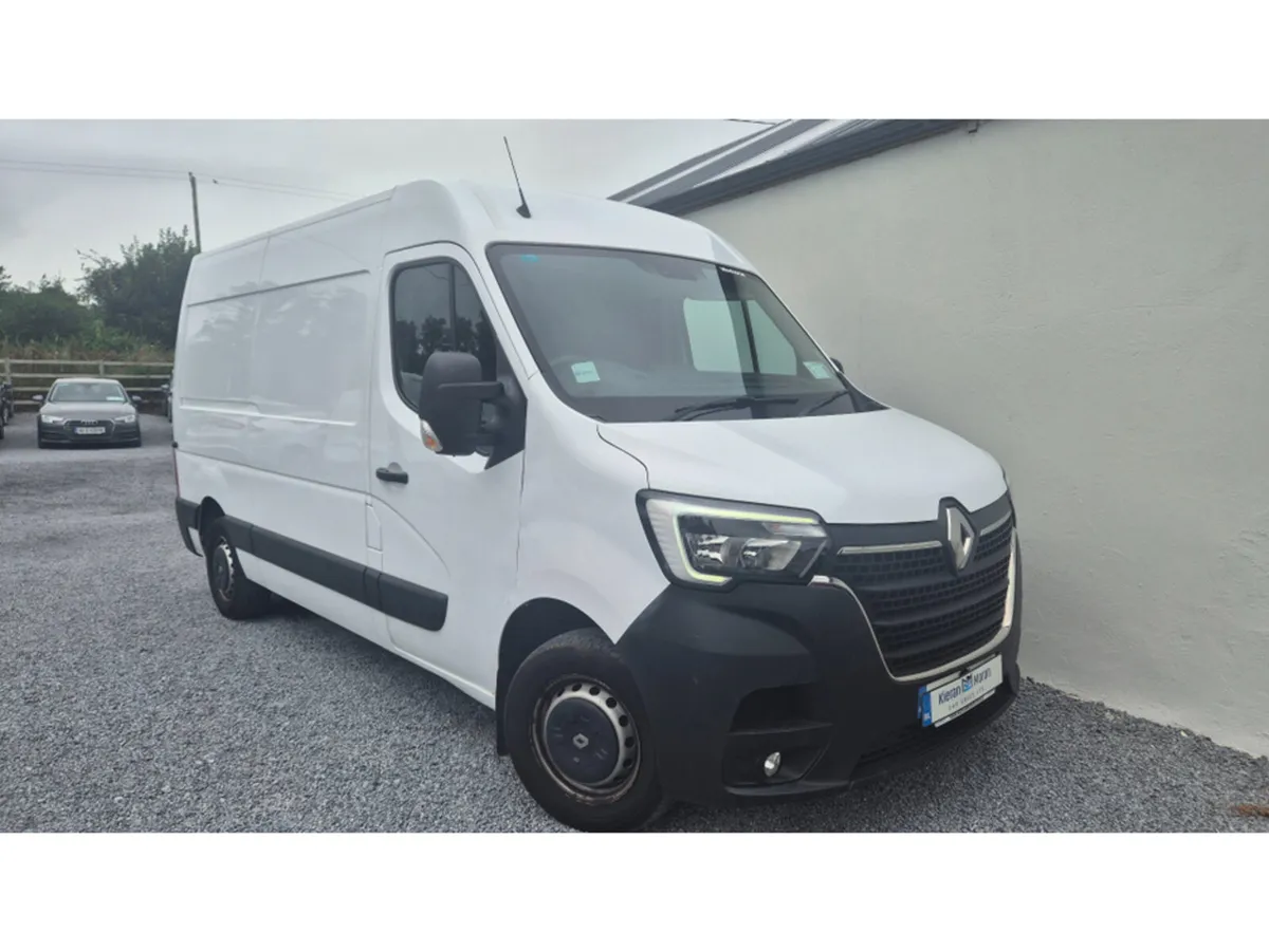 Renault Master MWB - Image 2
