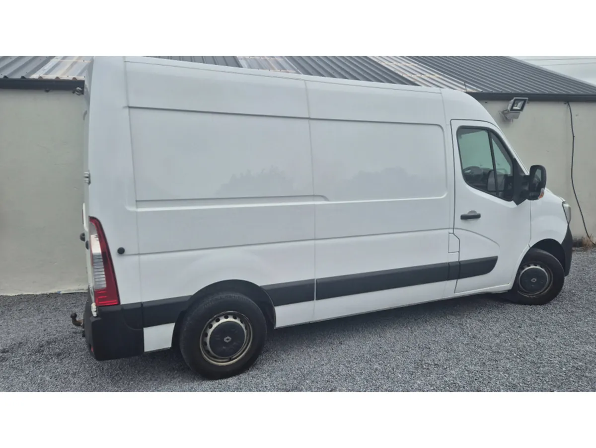 Renault Master MWB - Image 4
