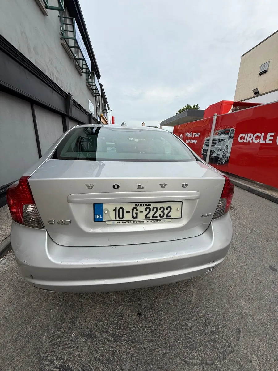 Volvo S40 2010 - Image 4
