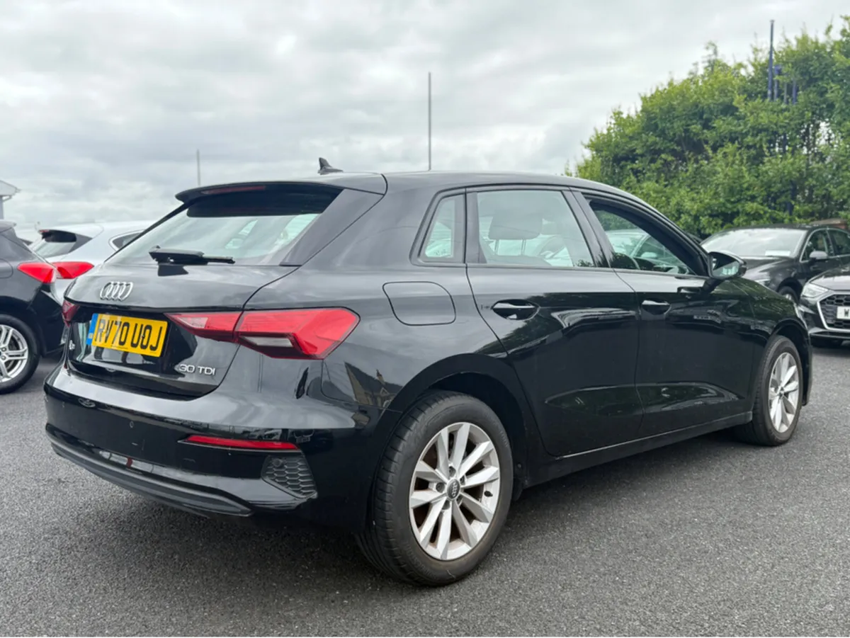 Audi A3 TECHNIK 30 TDI - Image 3