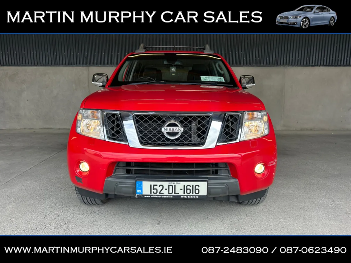 Nissan Navara 2.5 DCI TEKNA * LOW MILES * - Image 4