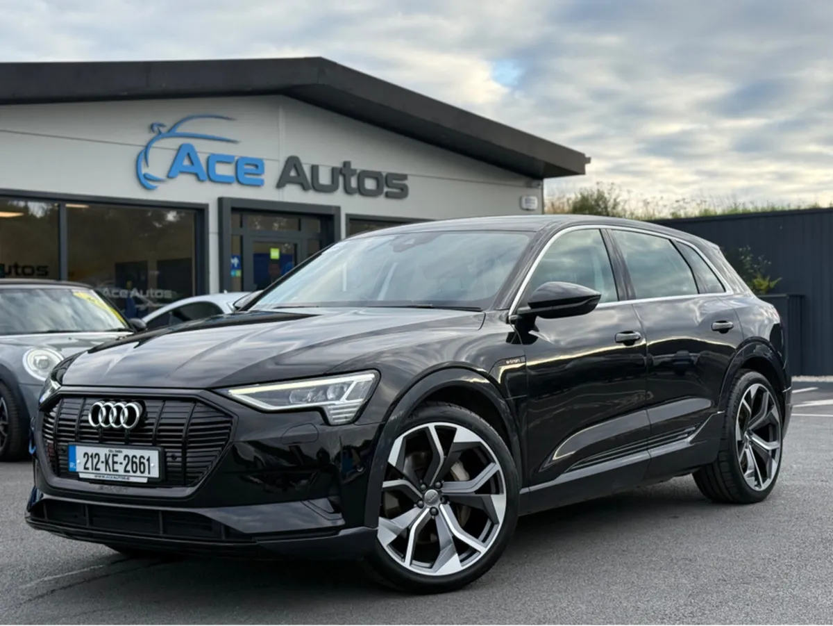 Audi e-tron 50E TECHNIK QUATTRO - ELECTRIC - AUTO - Image 1