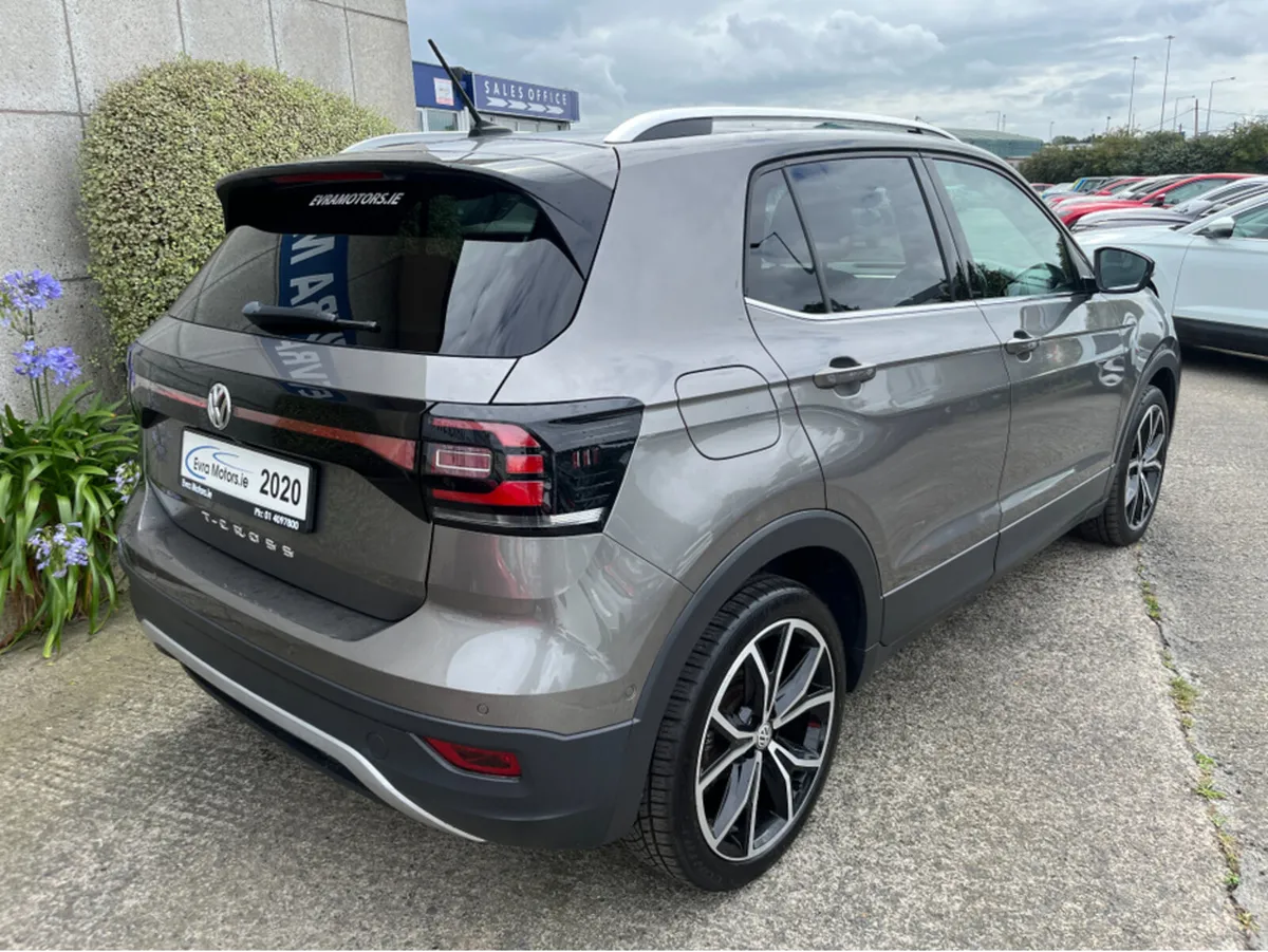 Volkswagen T-Cross FIRST EDITION AUTOMATIC 1.0 PET - Image 4