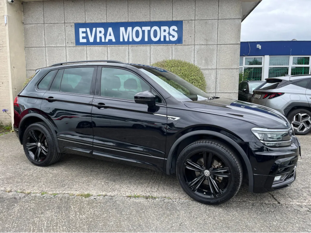Volkswagen Tiguan R-LINE 4 MOTION AUTOMATIC 2.0 DI - Image 2