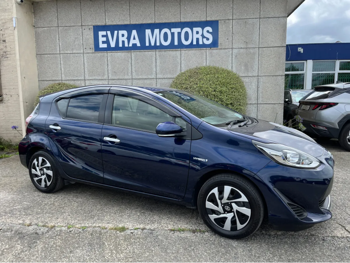 Toyota Aqua AUTOMATIC HYBRID 1.5 PETROL - Image 3