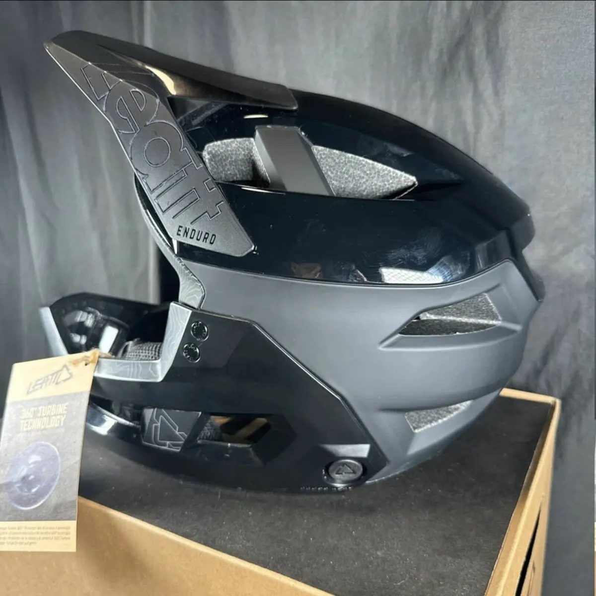 Leatt Enduro 3.0 Large NEW Mountain Bike Helmet - Image 2