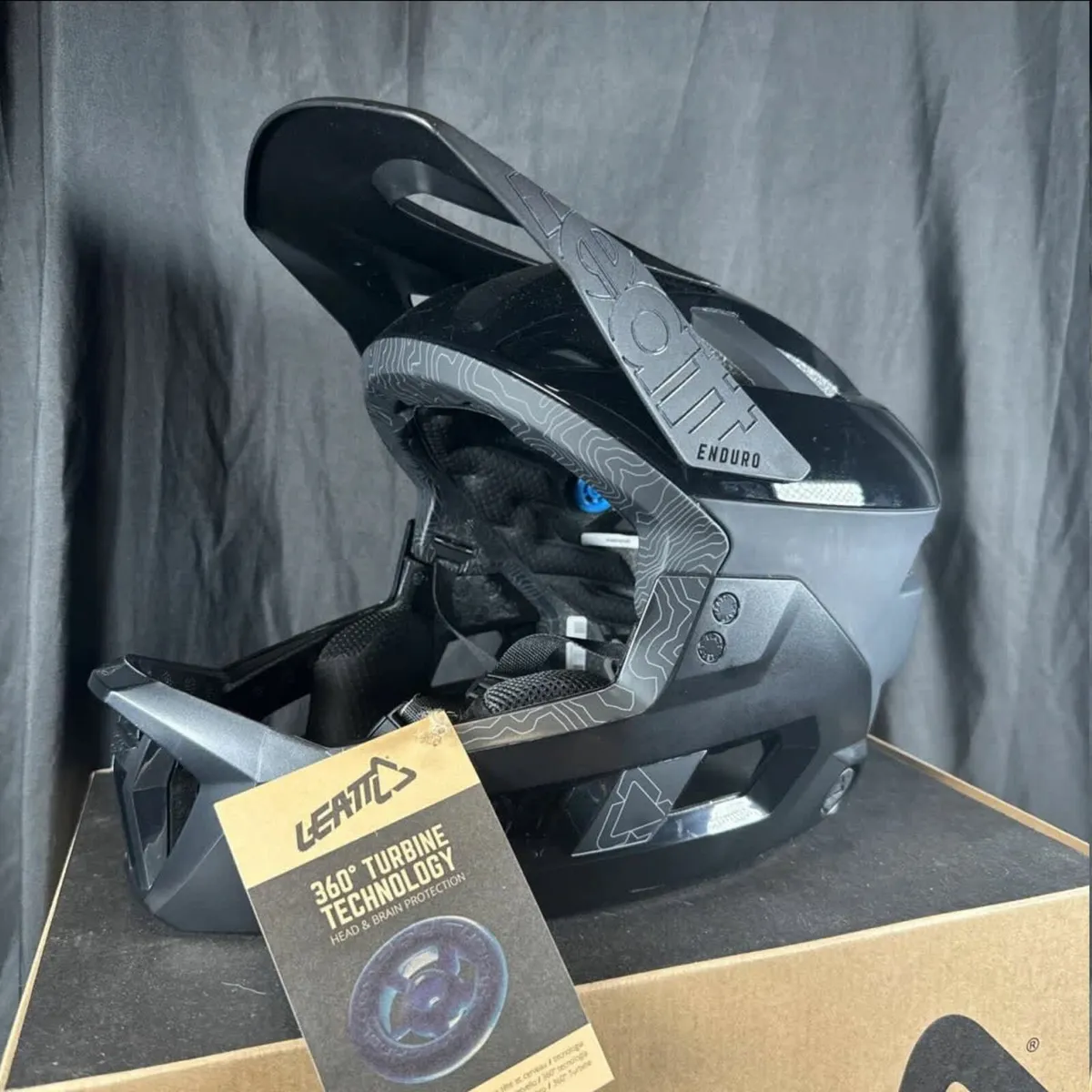 Leatt Enduro 3.0 Large NEW Mountain Bike Helmet - Image 3