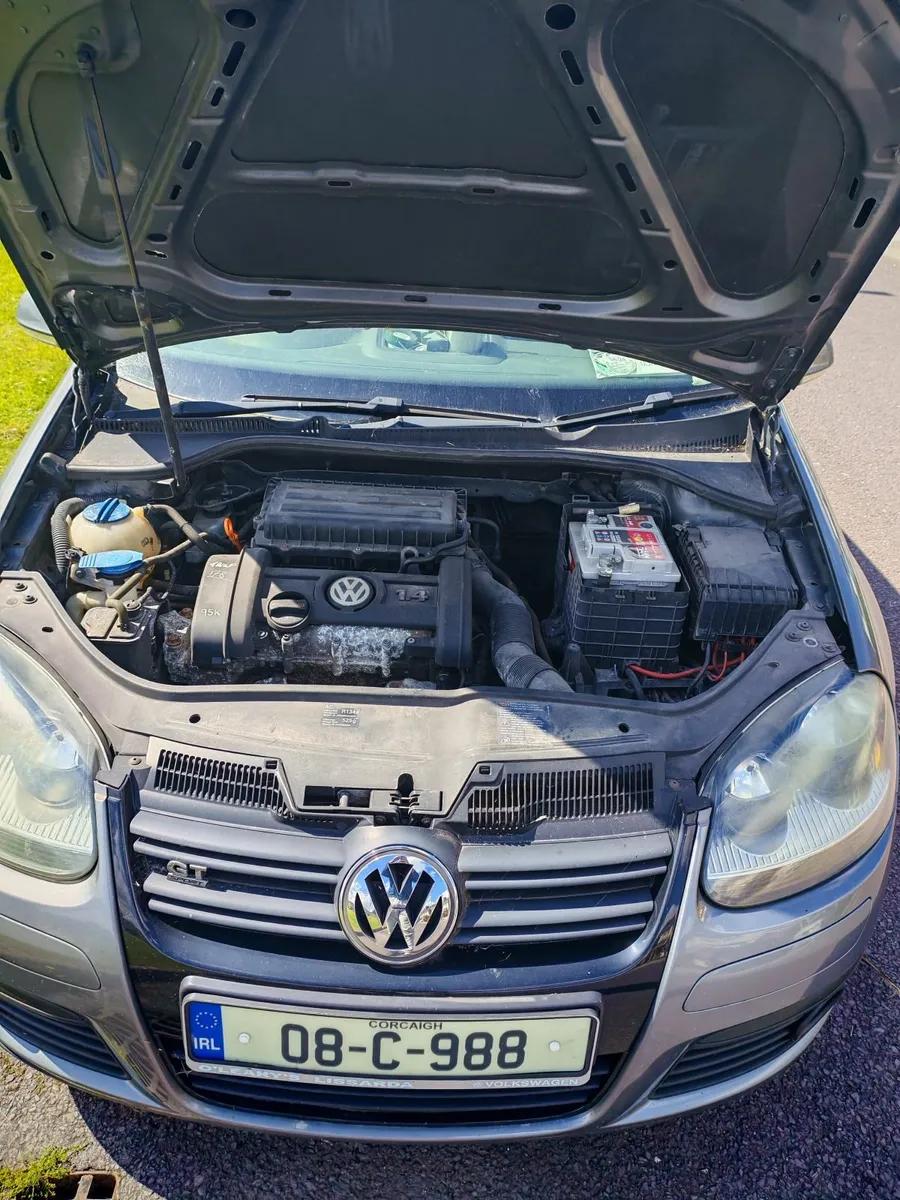 Volkswagen Golf 2008 - Image 2