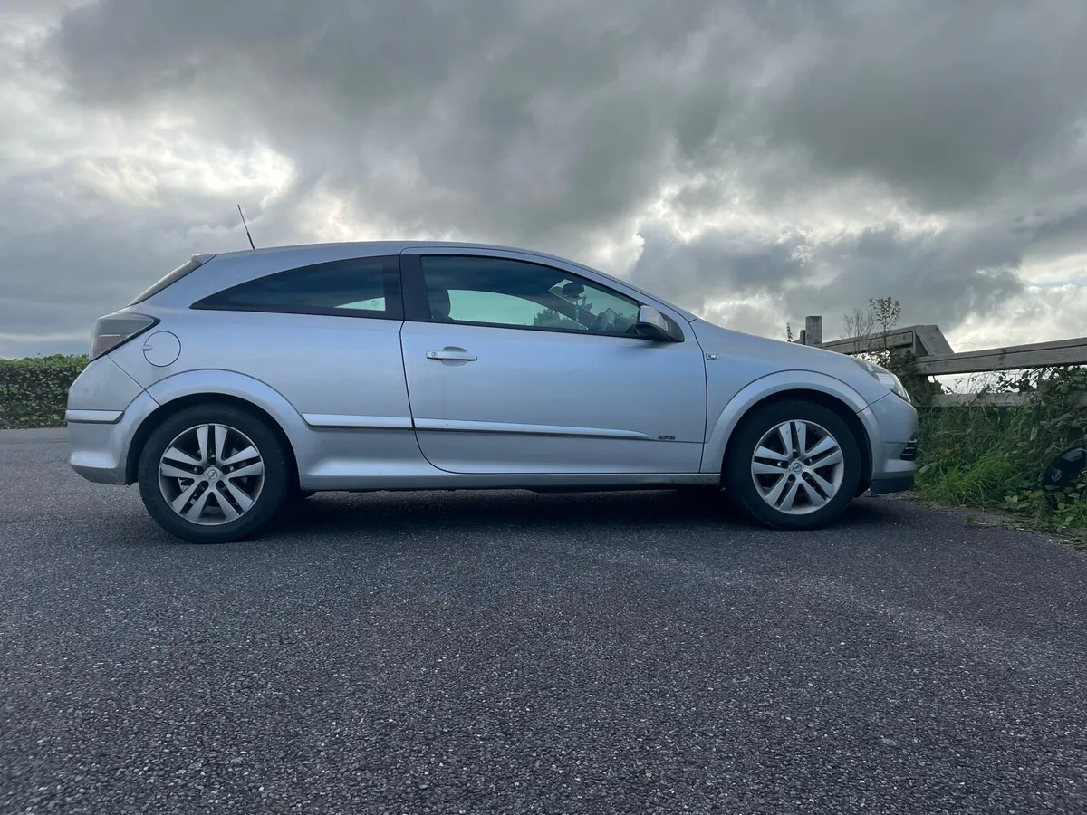 Opel Astra 1.4L - Image 3