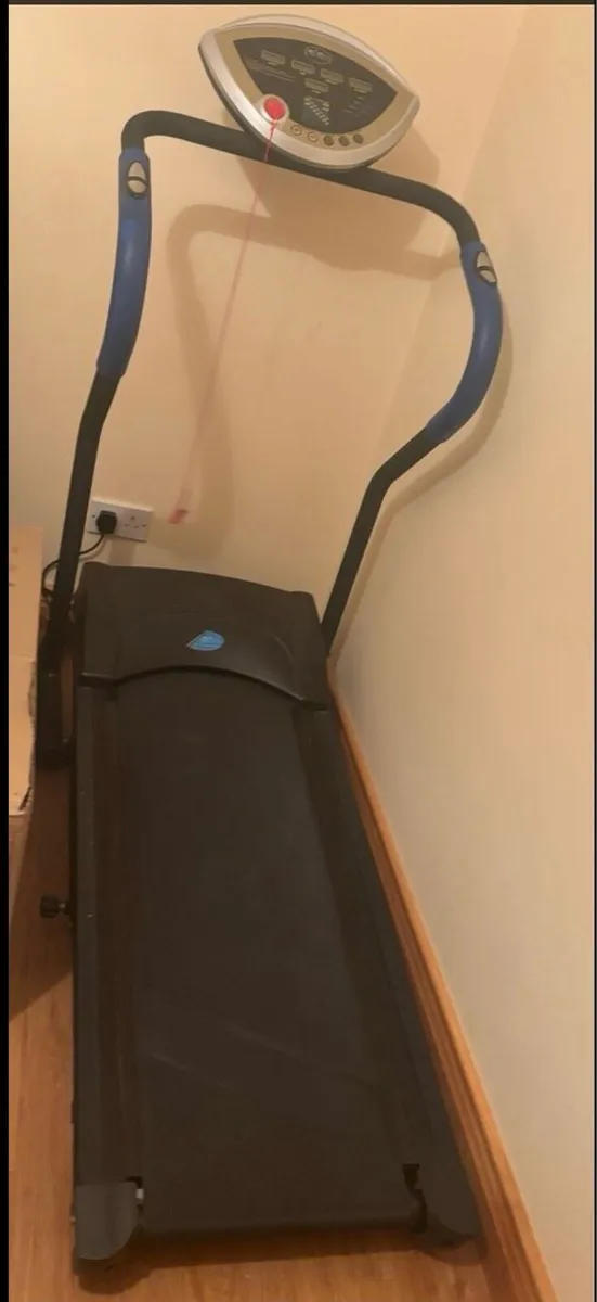 Treadmill - Image 1
