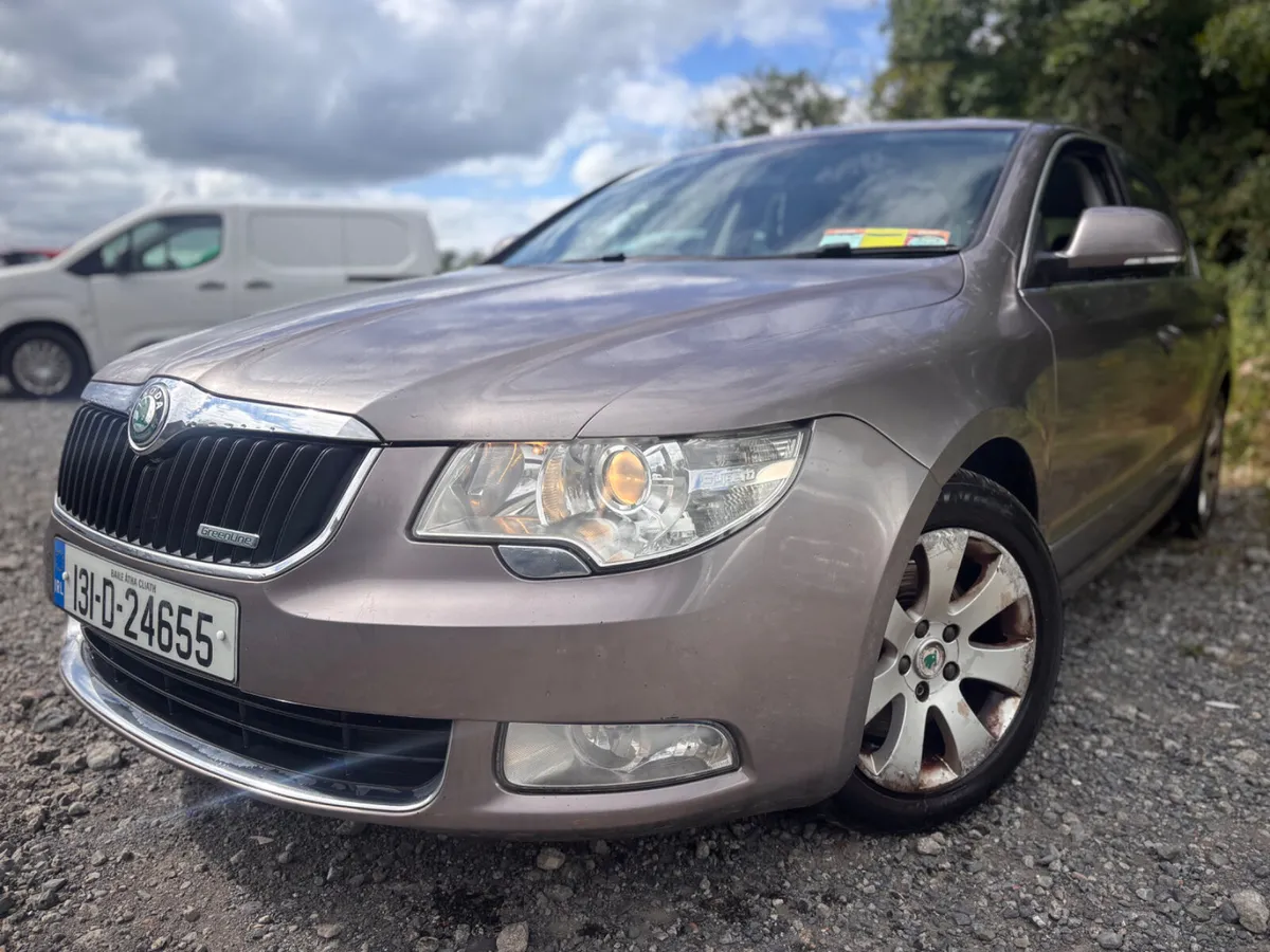 2013 1.6 TDI CR 105hp Ambition Greenline SUPERB - Image 2