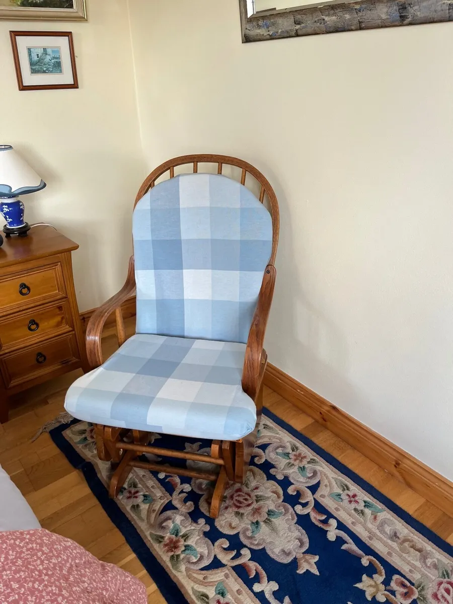 Rocking chair - Image 2