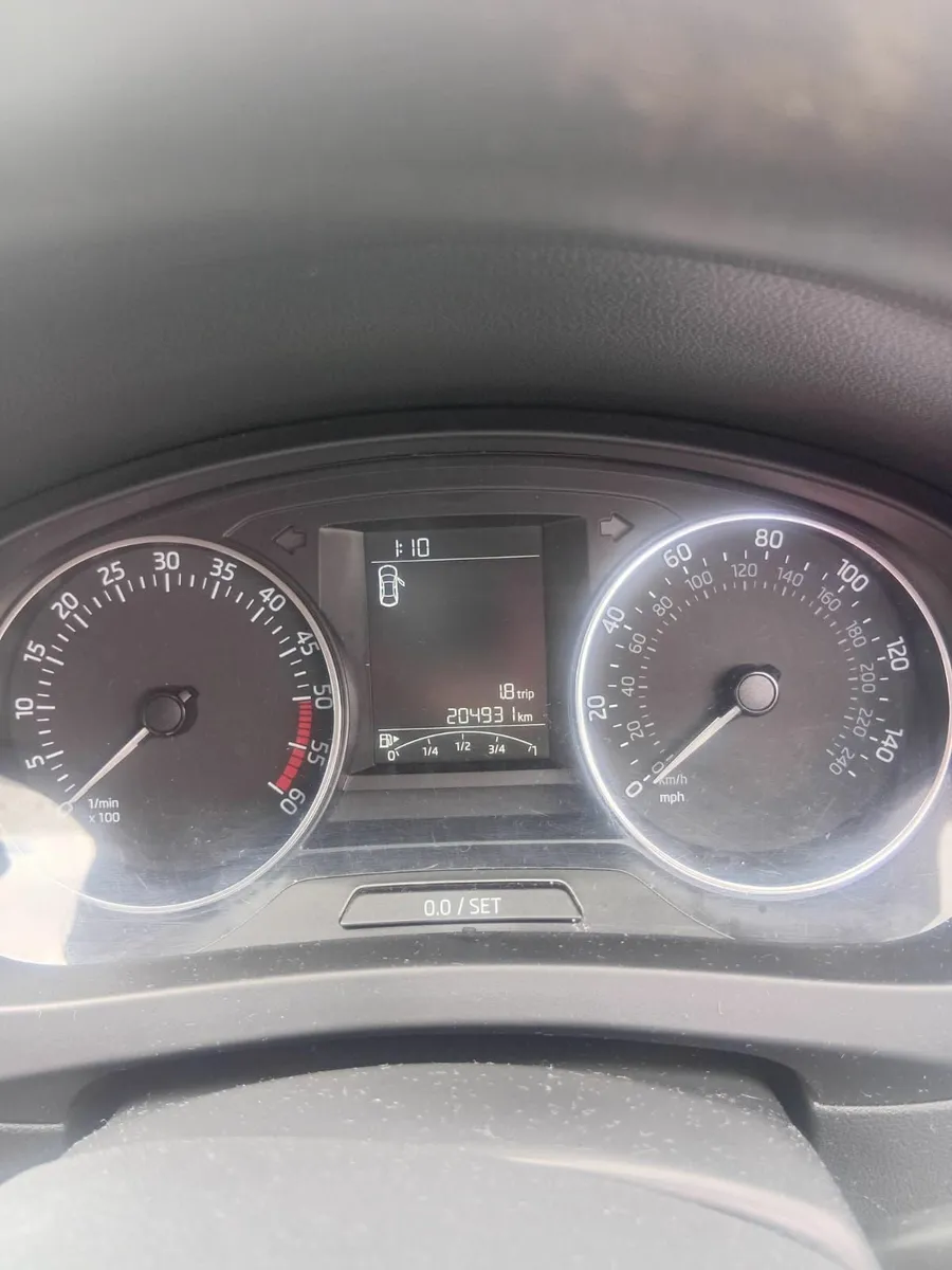 Skoda Rapid 2016 1.4 diesel tax&nct - Image 4