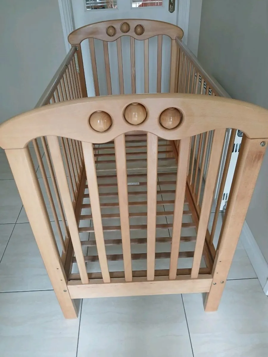Cot..120 x 60. - Image 2