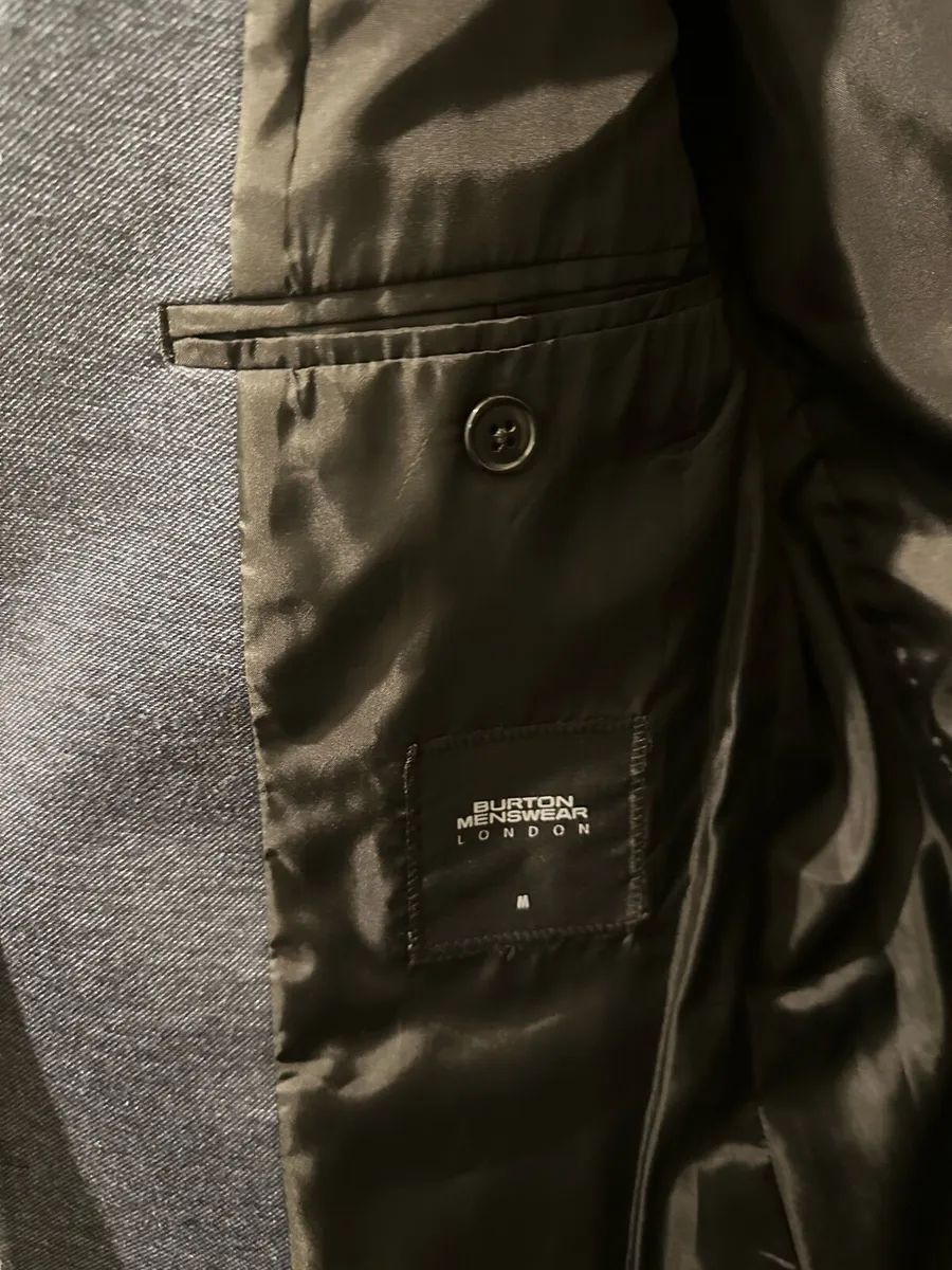Burton men’s blazer - Image 3