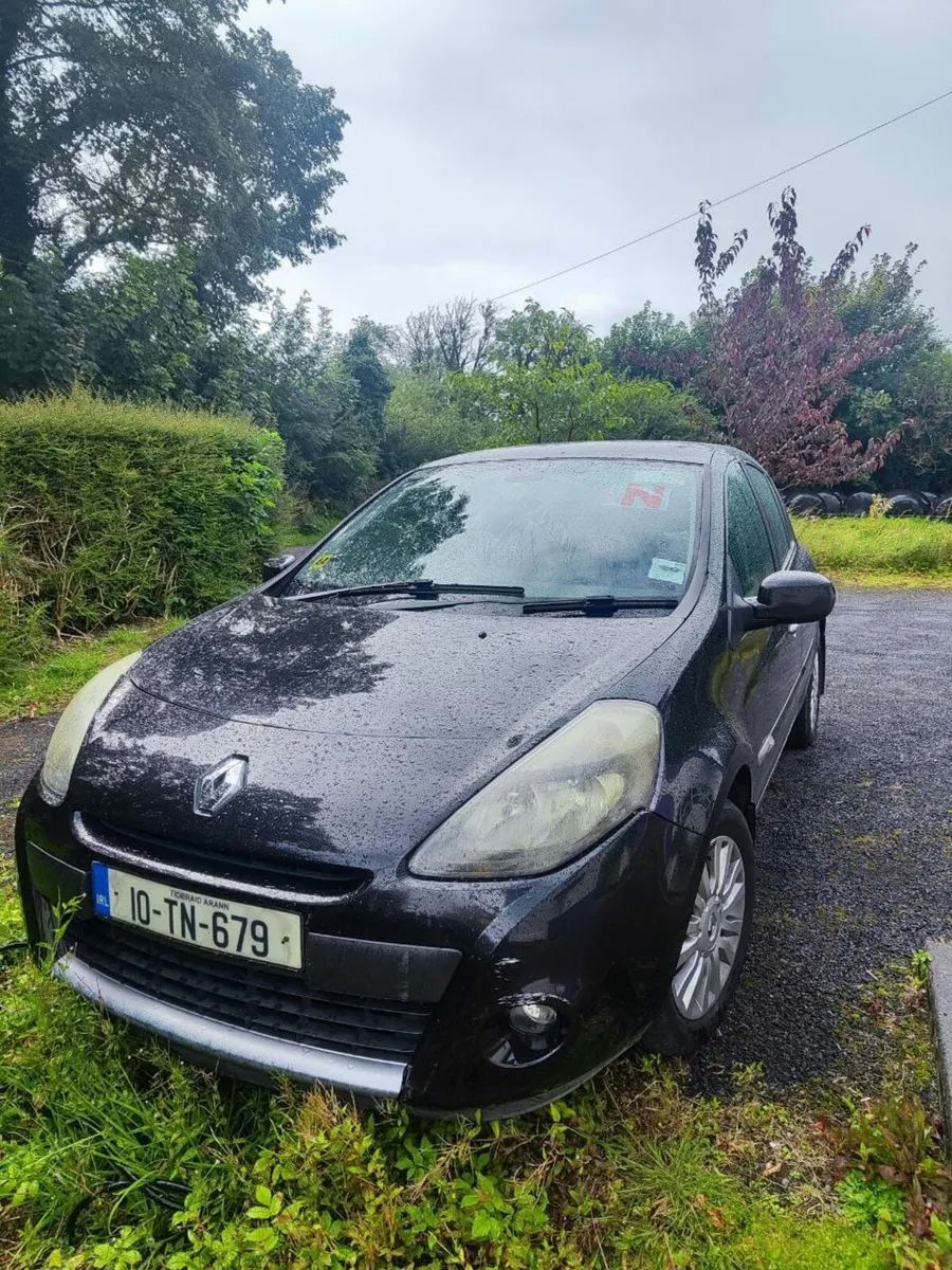 Renault Clio - Image 1