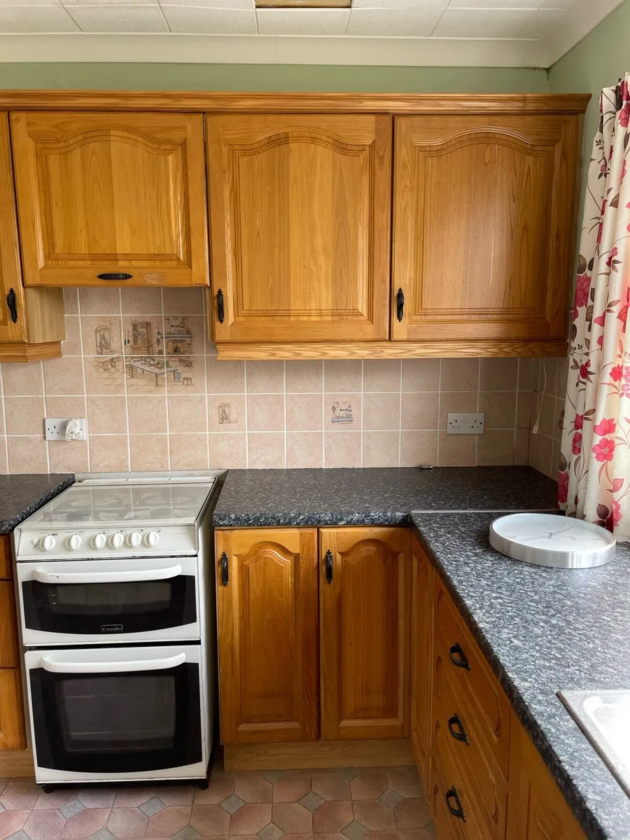 Solid Wood Kitchen - Image 4