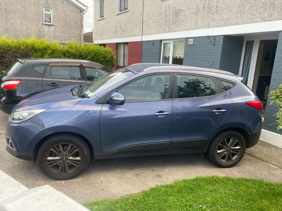 Hyundai ix35 - Image 1
