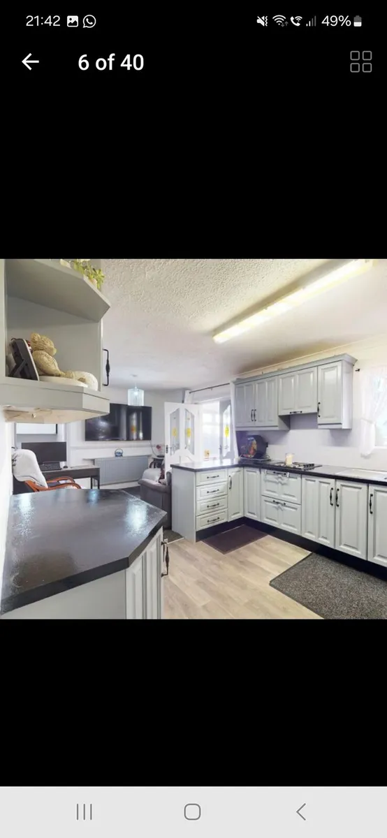 Solid wood kitchen - Image 1