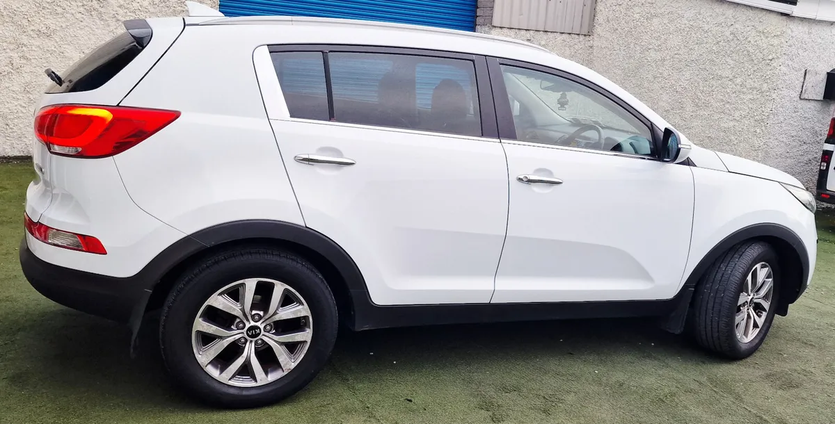 Kia Sportage PLATINUM 1.7CRDI LEATHER REV CAMERA N - Image 4
