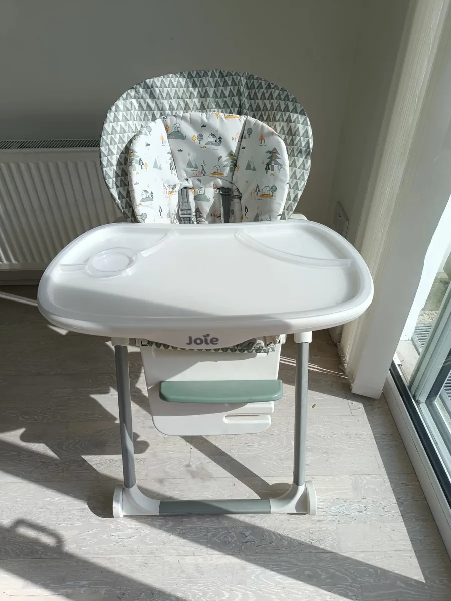 Highchair - Image 1