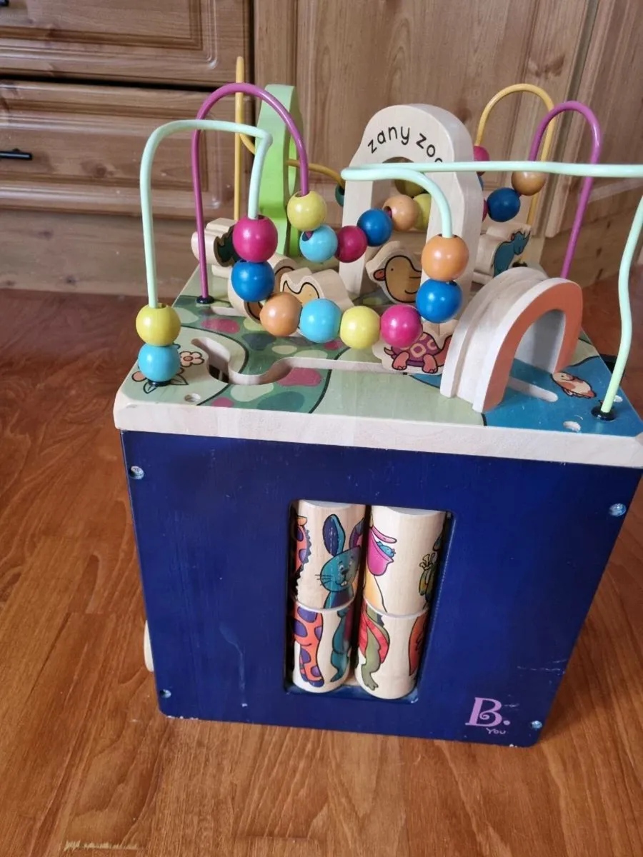 Zany zoo activity cube - Image 3