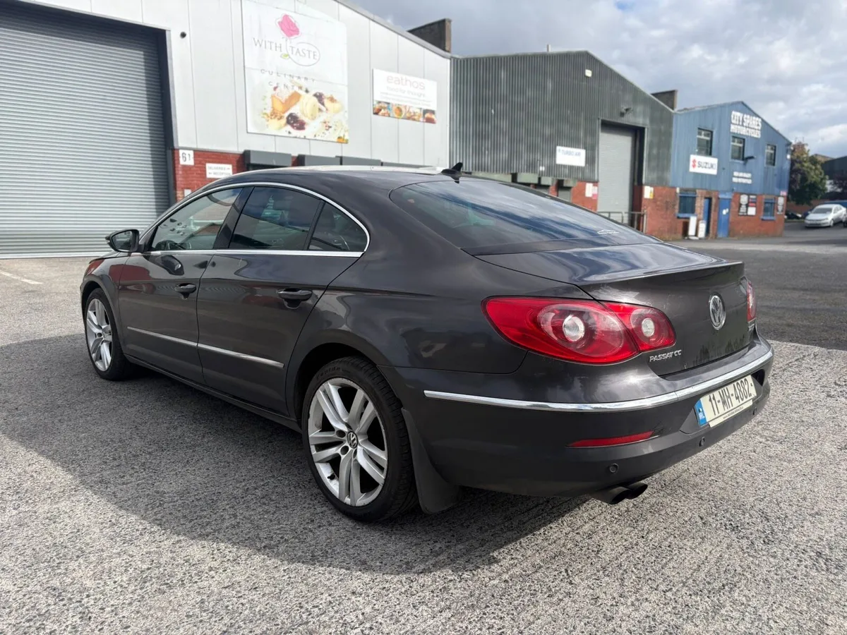 2011 Volkswagen Passat CC - Image 4