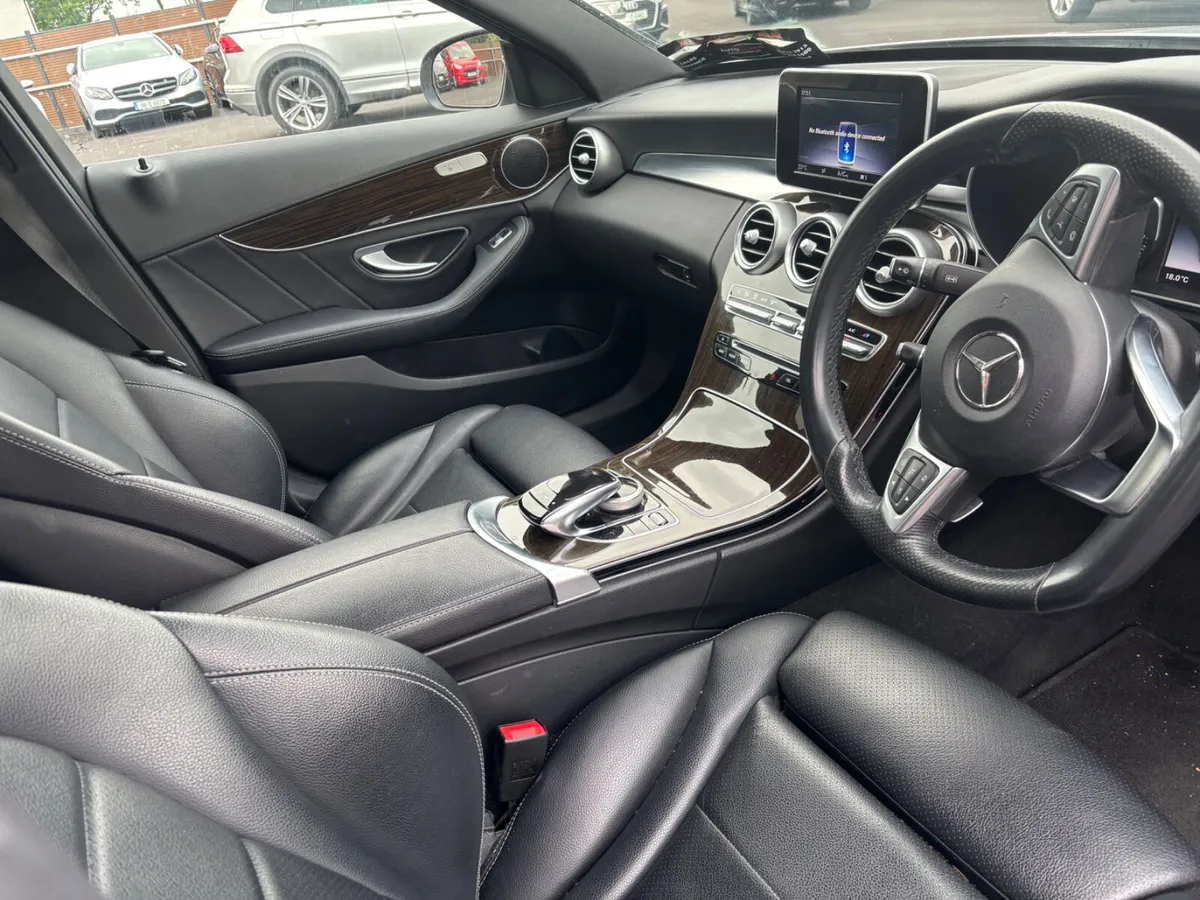 Mercedes-Benz C250 Auto Diesel AMG Night Ed 2018 - Image 3