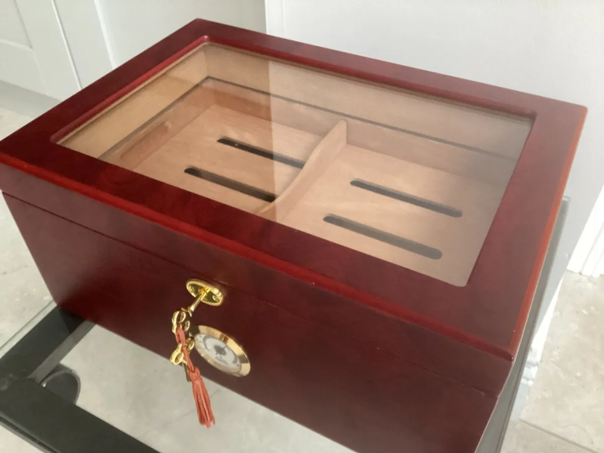 Humidor for Cigars - Image 2