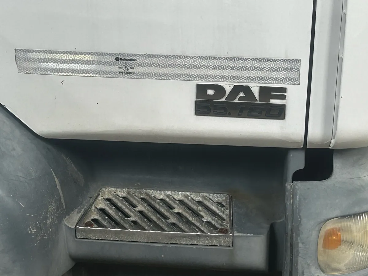 Daf 55/180 13tonne tipper crane - Image 3