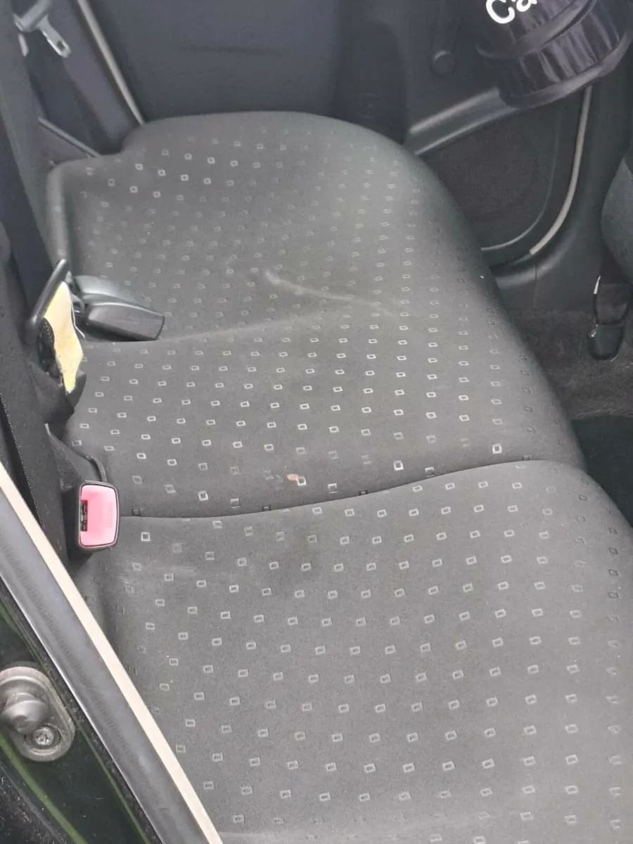 2007 Toyota Yaris - Image 2