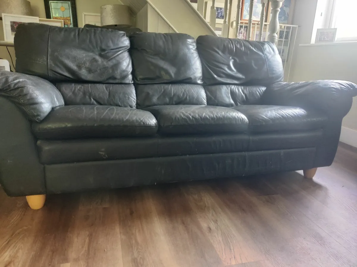 Furniture  Black Leather Couch - Image 4