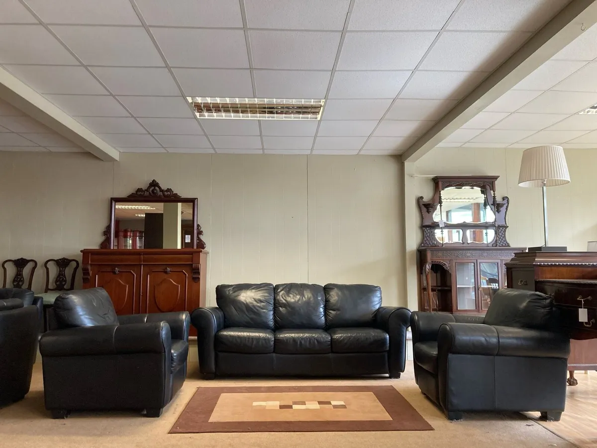 Leather 3+1+1 with Storage - Image 1