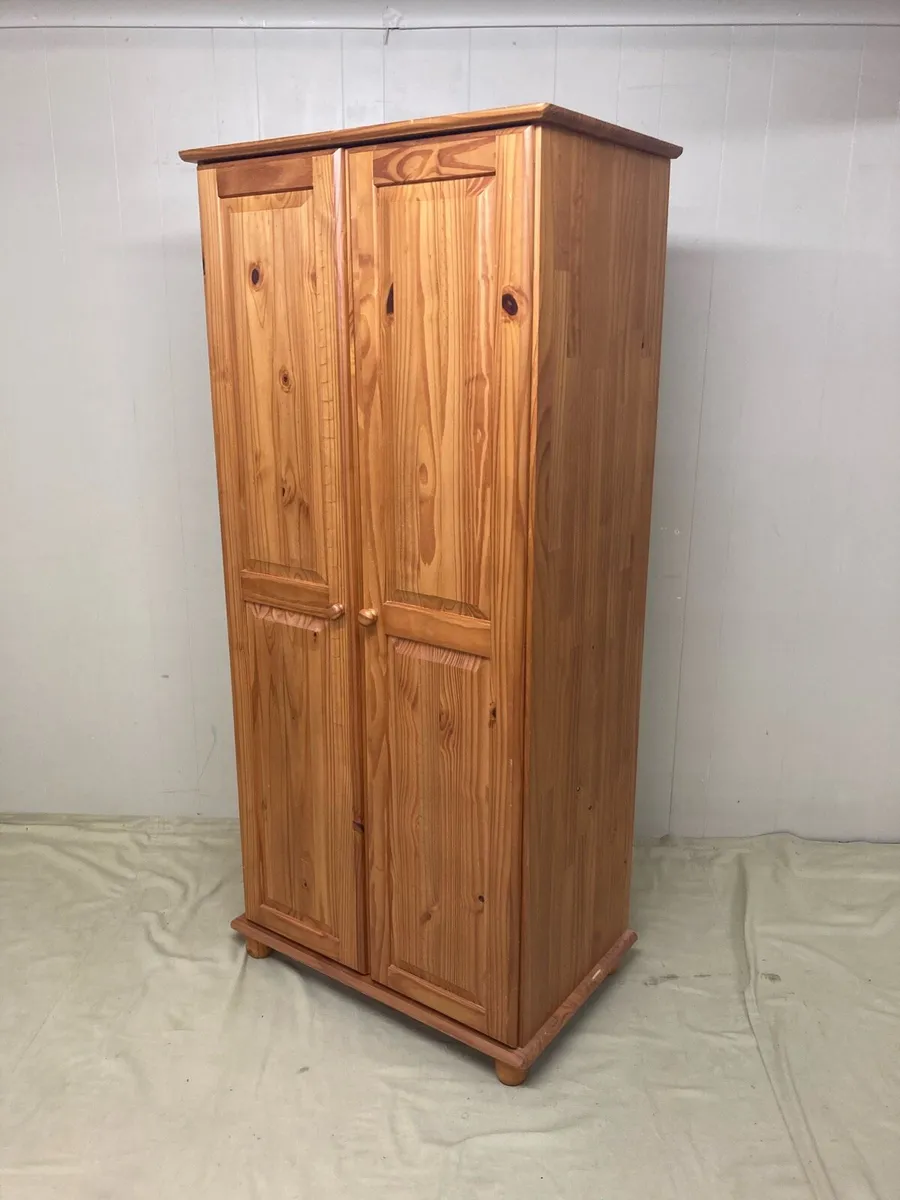 Wardrobe - Image 3